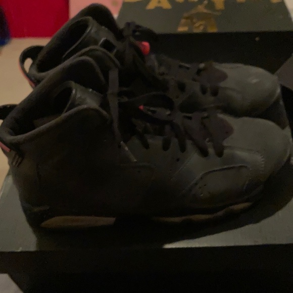 Reflective Jordan 7s ! - Picture 2 of 4